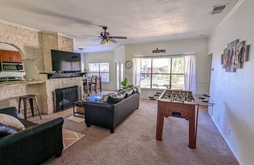 Converse House | Welcom to Casa Rancho - The Gem of San Antonio