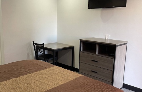 Northwest Anaheim Hotel | Welcome Inn & Suites