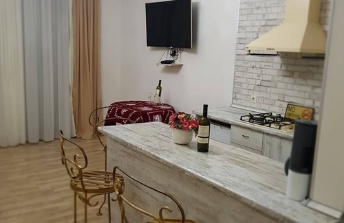 Old Tbilisi Apartment | welcome my sweet apartment, apartment localed in old tbilisi .i love me guest :)