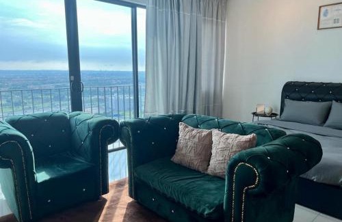 Shah Alam Apartment | Welcome Suite at Trefoil Setia Alam