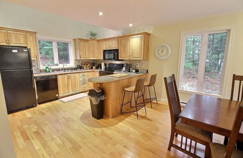 Humber Valley Ski Chalet | Welcome to Humber House: Luxury Golf Course Retreat