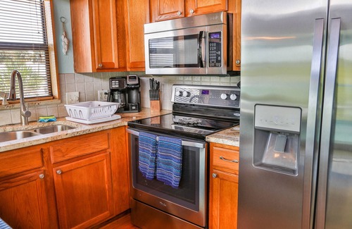 Pine Island House | WELCOME TO A PARADISE GETAWAY IN WEEKI WACHEE FLORIDA