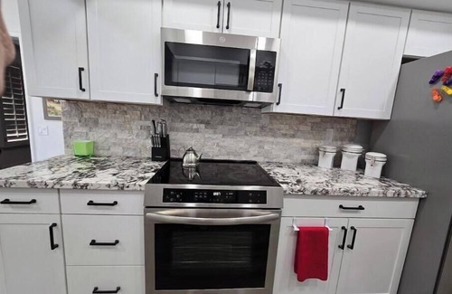 Sun City West Condo | Welcome to beautiful Desert Glen Inn located in the "Arizona Valley of the Sun"