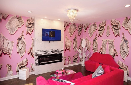 Chatham House | Welcome to Boss Barbie’s Dreamhouse! Everything is pink.