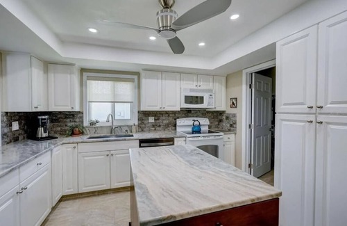Oakland Hills House | Welcome to Casa Del Sol