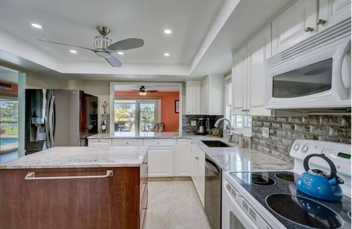 Oakland Hills House | Welcome to Casa Del Sol