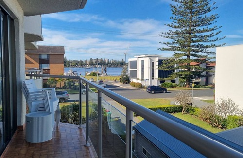 Tuncurry Apartment | Welcome to Champagne Court 07