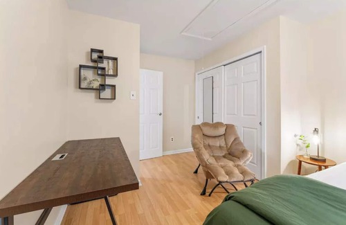 Foxcroft Square House | Welcome to cozy Cricket’s Cove!