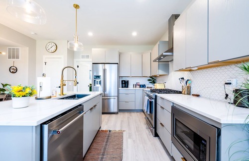 Saint Joseph House | Welcome to "It's a Shore Thing"- Your Serene Waterfront Haven!