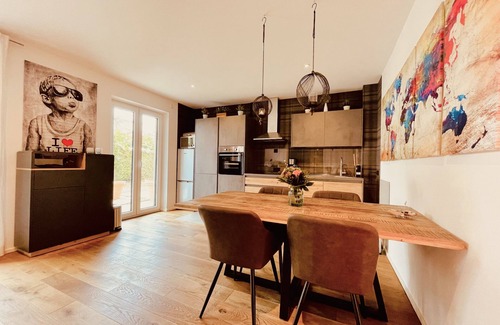 Feldafing Apartment | Welcome to Lake Starnberg!