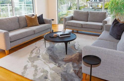 Orakei Villa | Welcome to Luxury Living in CBD Near Mission Bay