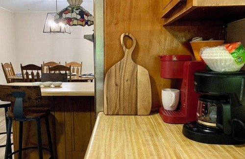 Blue Ridge House | Welcome to Nanny's Nest! Cozy Historic Home Just 1 Mile from Downtown Blue Ridge