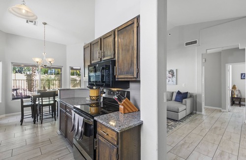 Deer Valley House | Welcome to Orange Sky Hacienda !