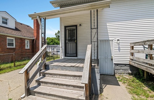 Detroit House | Welcome to our charming one bedroom home