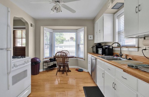 La Grange Park House | Welcome to our home!