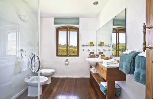 Tryphena Cabin | Welcome to Saltwater Stay!
