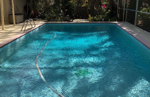 Interchange Square House | Welcome to sunny Palm Bay! You'll love it.