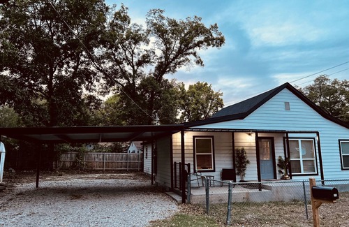 Weatherford House | Welcome to The Alamo