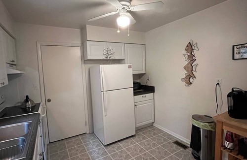 Northeast Virginia Beach House | Welcome To The Beach House. 1 Block From The Beach.