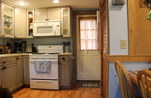 Grand Marais Cottage | Welcome to The Driftwood Cottage! A cozy 2-bedroom home in Grand Marais, MI.