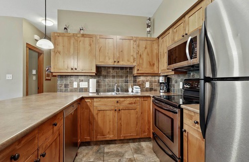 Sun Peaks Condo | Welcome to The Evergreen