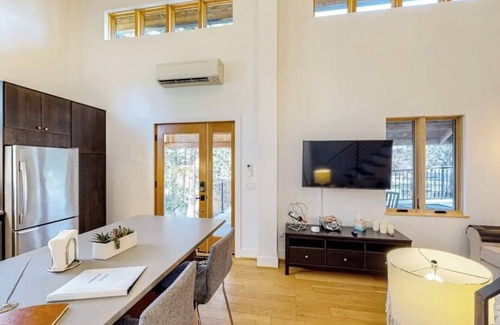 Concord Cottage | Welcome to the Farmhouse Retreat!