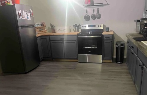 Fort Wayne House | Welcome to the Heart ♡ of Downtown!