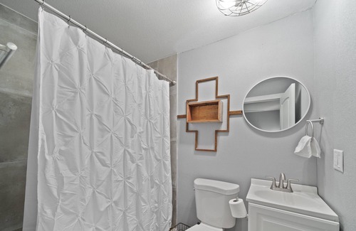 Wickenburg House | Welcome to the Kayce @ Wickenburgs The Sheridan