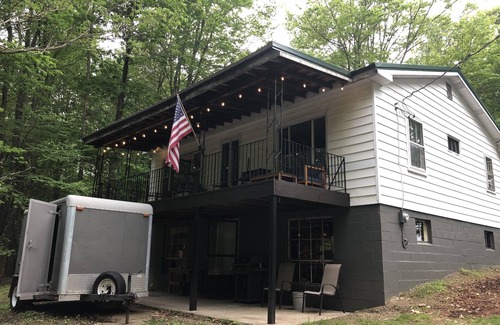 Portland Mills House | Welcome to the Lake City Cabin!