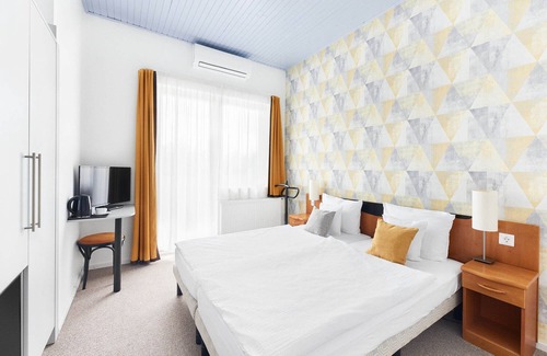 Gyenesdias Bed & Breakfast | Welcome to the Lorelei Guesthouse (Adults Only) at Lake Balaton!