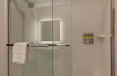 Auburn House | Welcome to the new Suites in Downtown Auburn, Washington!