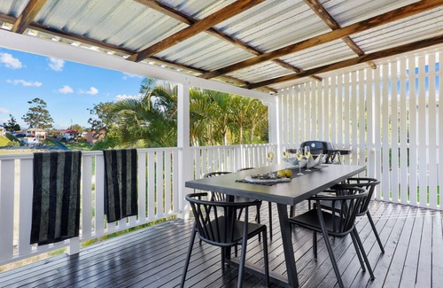 Nambucca Heads House | Welcome to The Oyster Shack, taste and comfort combined in this beautifully renovated 3 bedroom home