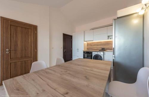 Trakata Apartment | Welcome to the Pop House