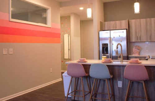 Midtown - Westport Apartment | Welcome to the Retro Room 2 bed 2 bath