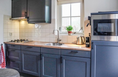 Hoge Hexel House | Welcome to this modern and comfortable vacation home in Hoge Hexel.