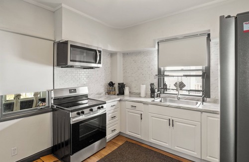 Rochester House | Welcome to Your Cozy Retreat in Central Rochester!