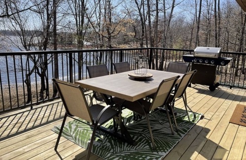 Webb Lake House | 🌟 Welcome to your dream vacation at Lily Lake in Webb Lake, Wisconsin! 🌟
