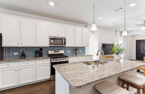 Justin House | Welcome to Your Home-Away-From-Home in Charming Justin, Texas!