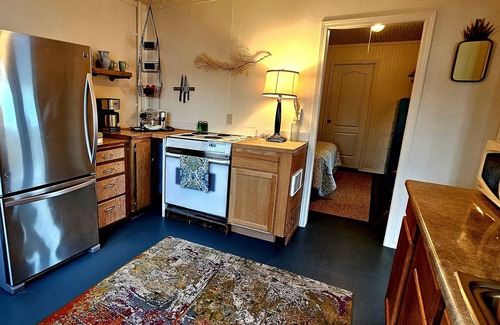 Gig Harbor Cabin | Welcome to your perfect weekend getaway right on the water!
