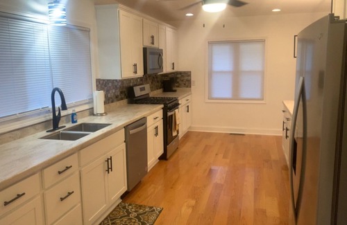 Eastside House | Welcome Traveling Nurses and Family’s to my3 bedroom 2 bathroom cozy home