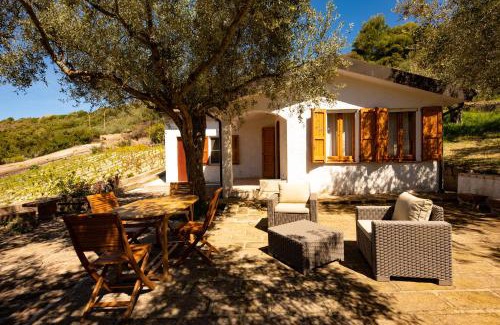 Magomadas Apartment | Welcomely - Badde Nuraghe dimora vista mare con parcheggio privato