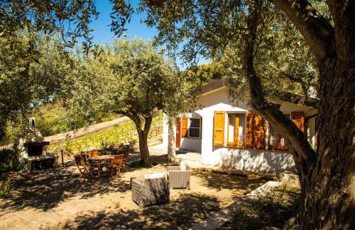 Magomadas Apartment | Welcomely - Badde Nuraghe dimora vista mare con parcheggio privato