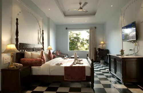 Sawai Madhopur Hotel | WelcomHeritage Mount Valley Resort, Ranthambore