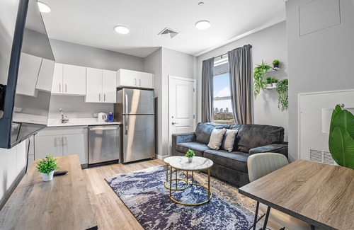 Everett Apartment | Welcoming 1BR Near Encore Boston 6378