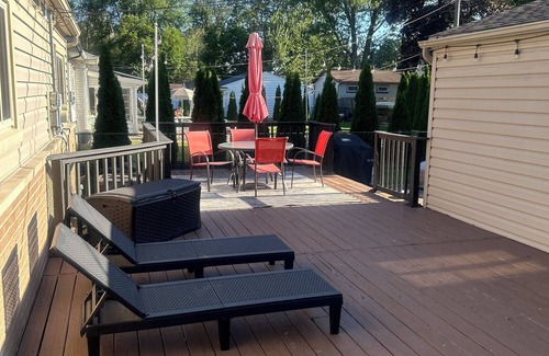 Anchorville House | Welcoming 3-bedroom house with AC/fenced in yard in Clinton Township