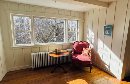 East Haven  Rutland County House | Welcoming 3-bedroom house in Mendon 15 minutes from Killington 9 minutes to Pico