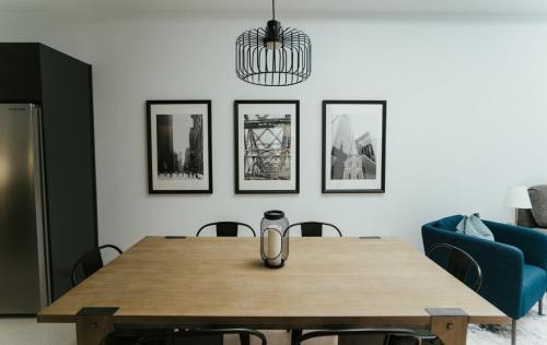 La Petite-Patrie Apartment | Welcoming and Light Filled 2bdr Apartment