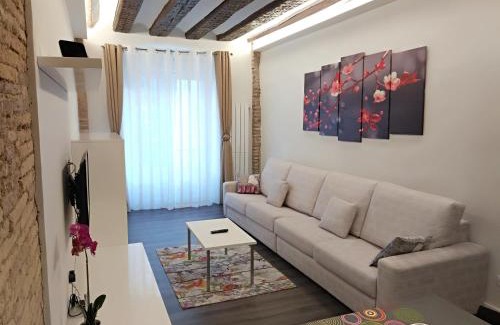 Pamplona City Centre Apartment | Welcoming Apart Old Town