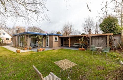 Wolphaartsdijk House | Welcoming Family Home