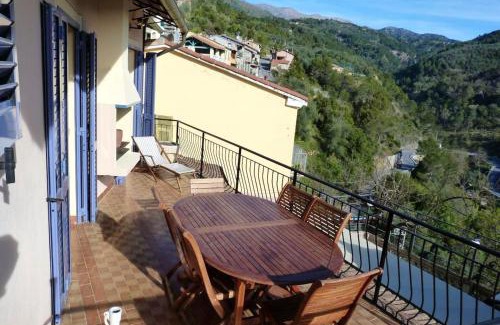 Olivetta San Michele House | Welcoming family house in Olivetta with large garden